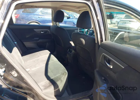 2015 Nissan Altima 2.5 Sv from USA, damaged, VIN 1N4AL3AP4FC196935